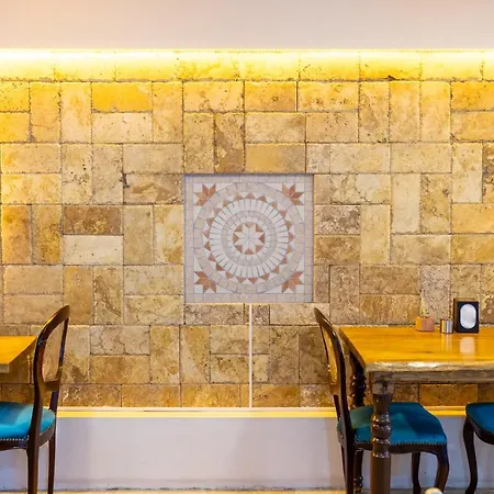 Ephesus Centrum Отель