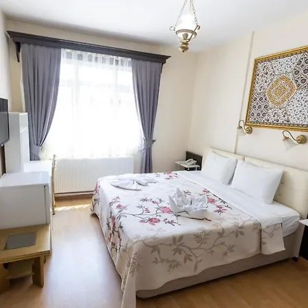Ephesus Centrum Hotel 3*
