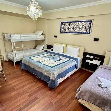 Hotel Ephesus Centrum 3*