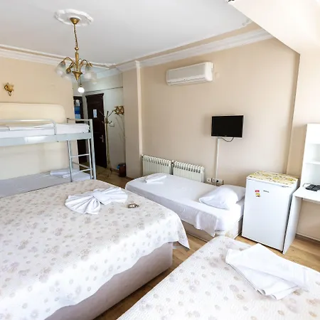 Ephesus Centrum 3*